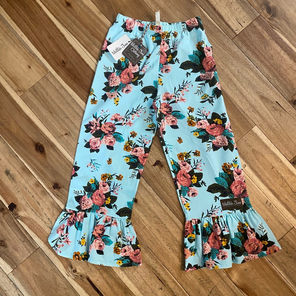 Matilda Jane big ruffle pants, girls size 8, new with tags